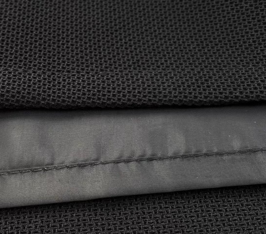 solid color versatile slim and fluffy black skirt