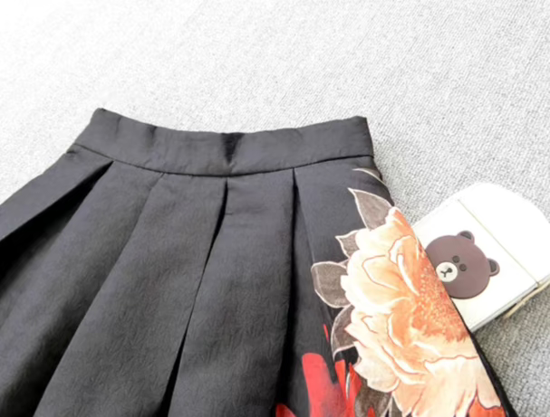 color-blocked green flower skirt