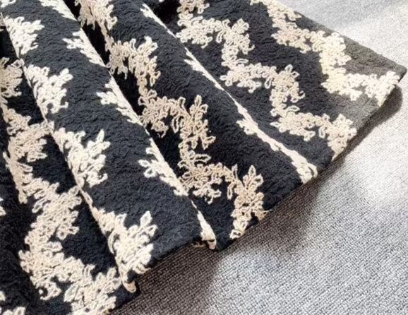 woolen thick embroidered high waist skirt