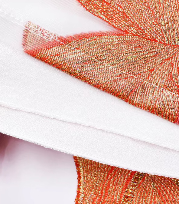 slim and elegant embroidered high-waist skirt