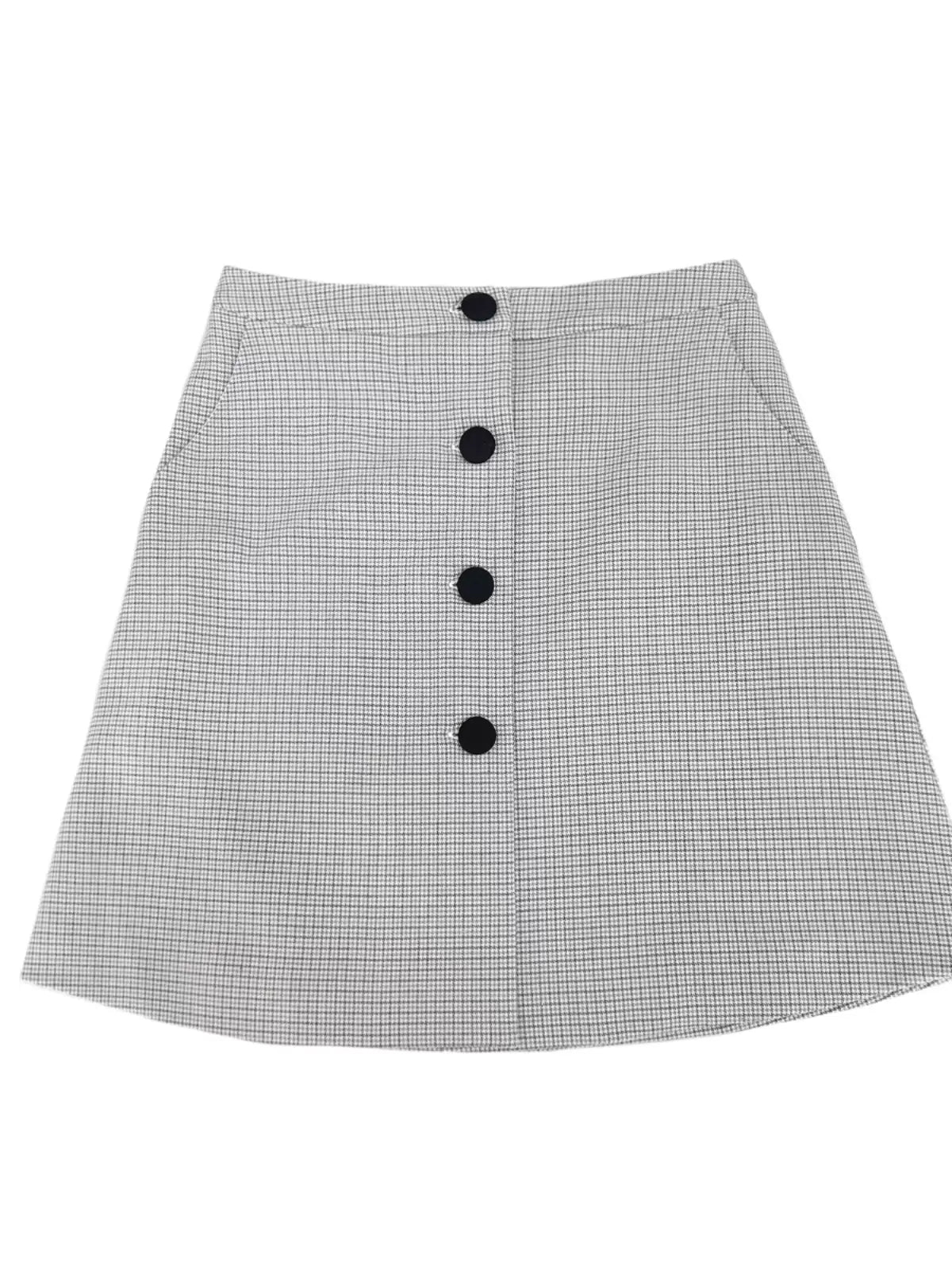 black decorative button A-line plaid skirt