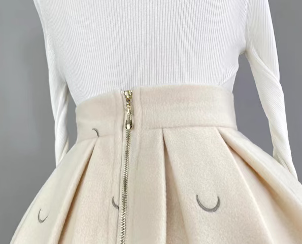 French elegant cream beige woolen high-waisted skirt