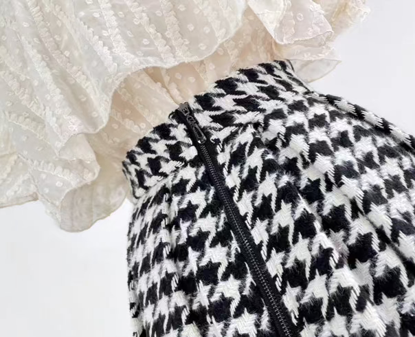 simple tutu embroidered woolen high waist skirt