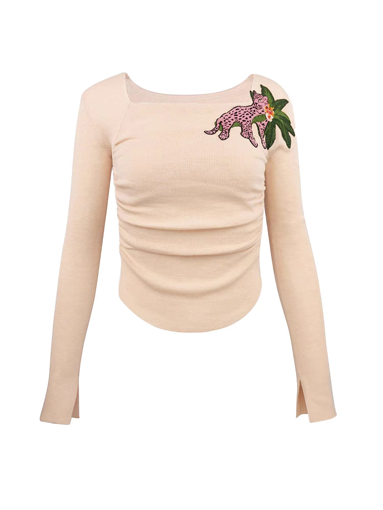 pink leopard embroidered square neck T-shirt