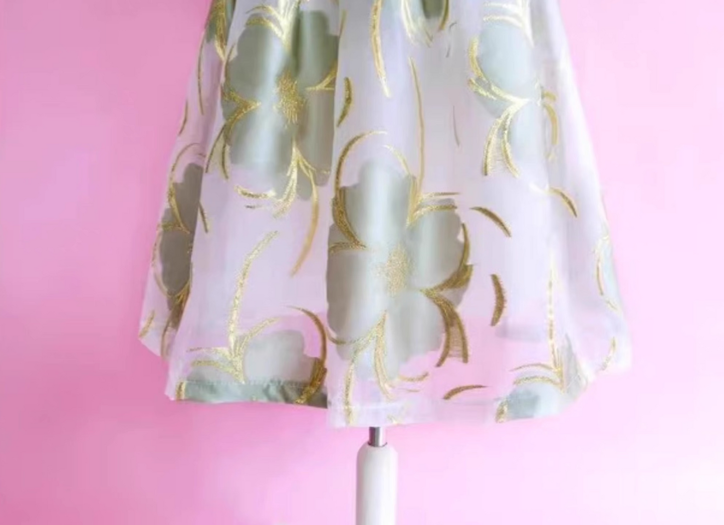 Elegant Bean Green Organza Embroidered Puff Skirt