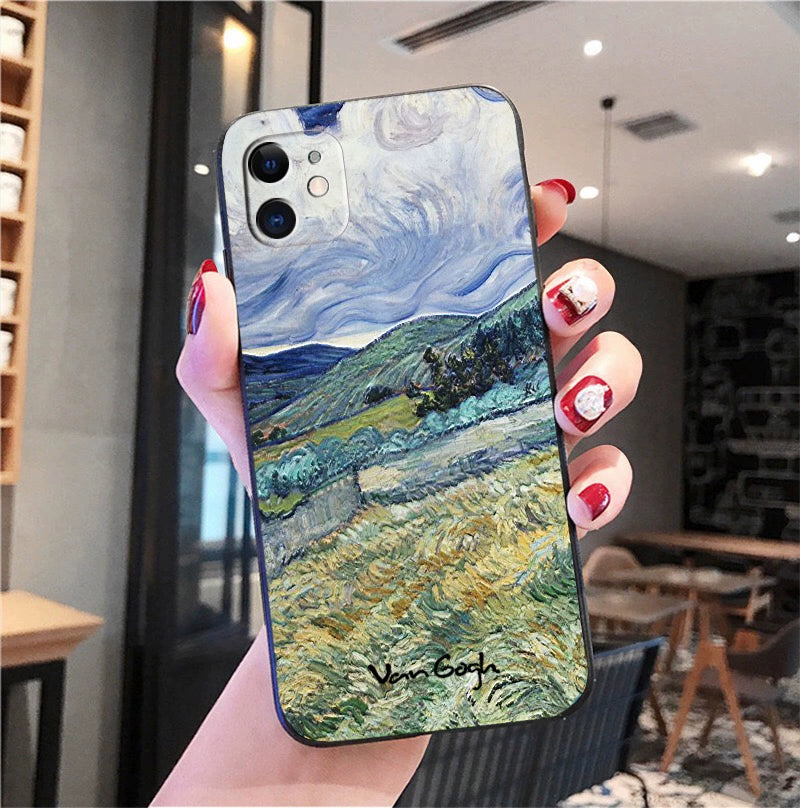 『サン=ポール病院の後ろの山脈の風景』iPhoneケース