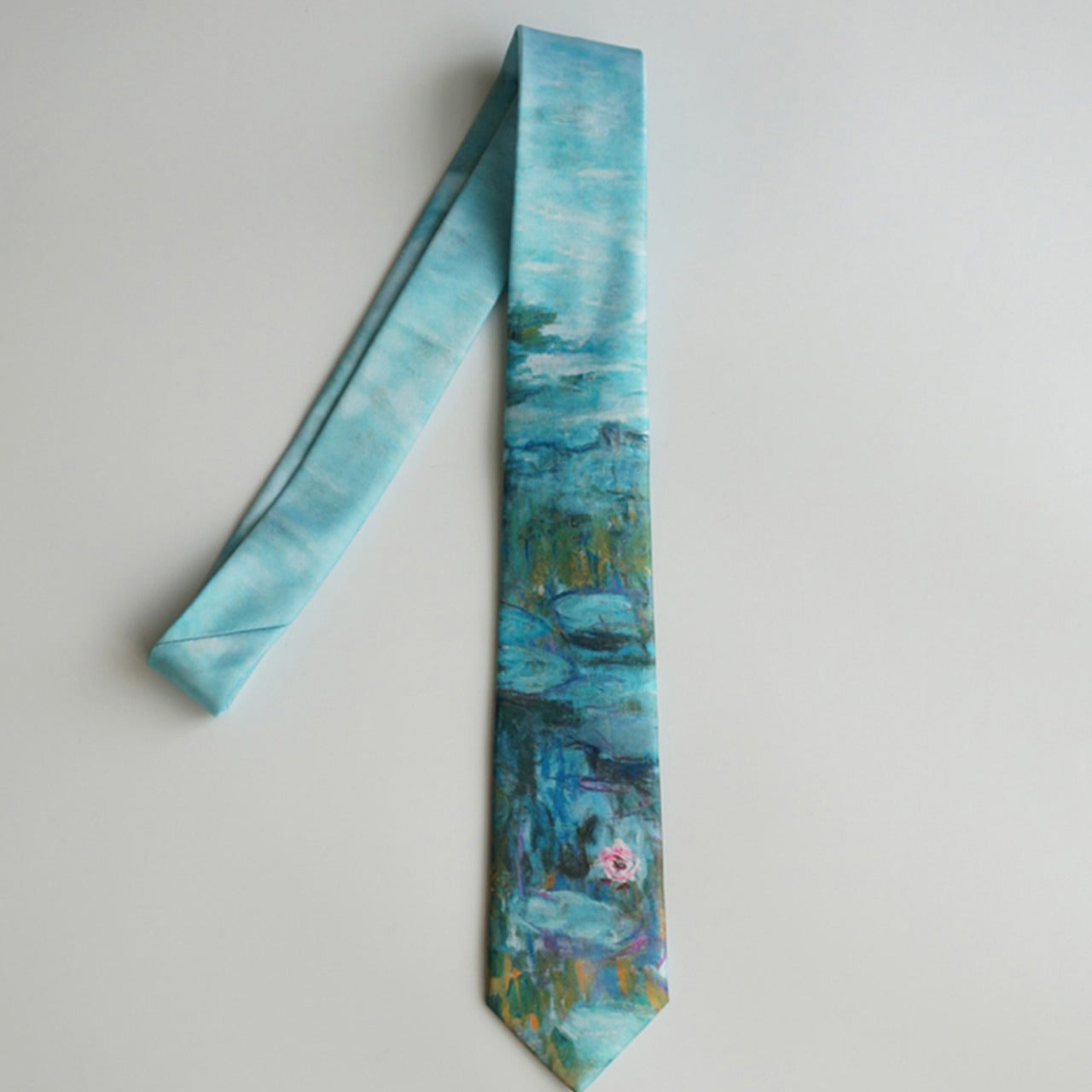 "Water lily" tie
