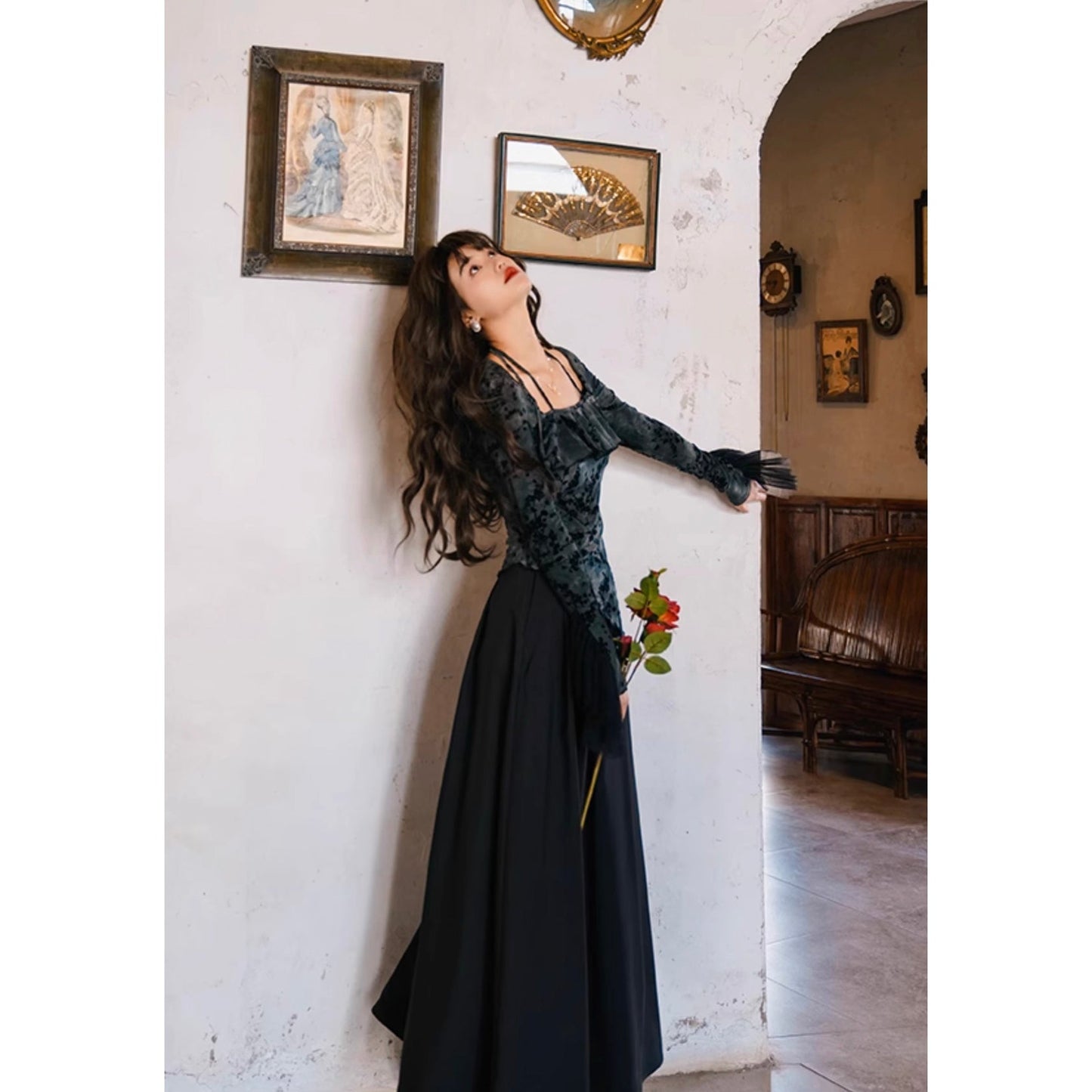 黒のお嬢様のアンブレラスカート