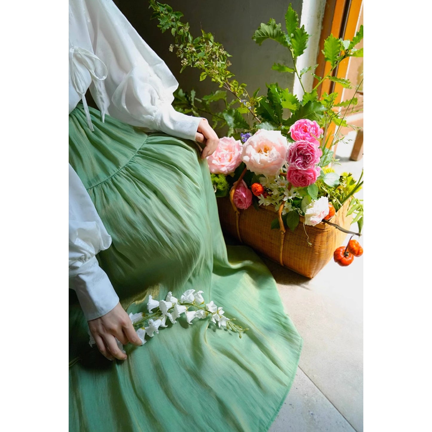 若緑の森色ドレープスカート