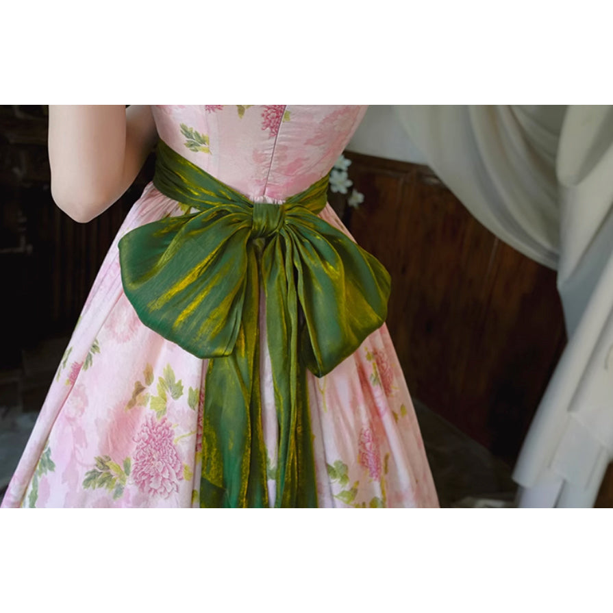 桃色の菊の花絵画ワンピース