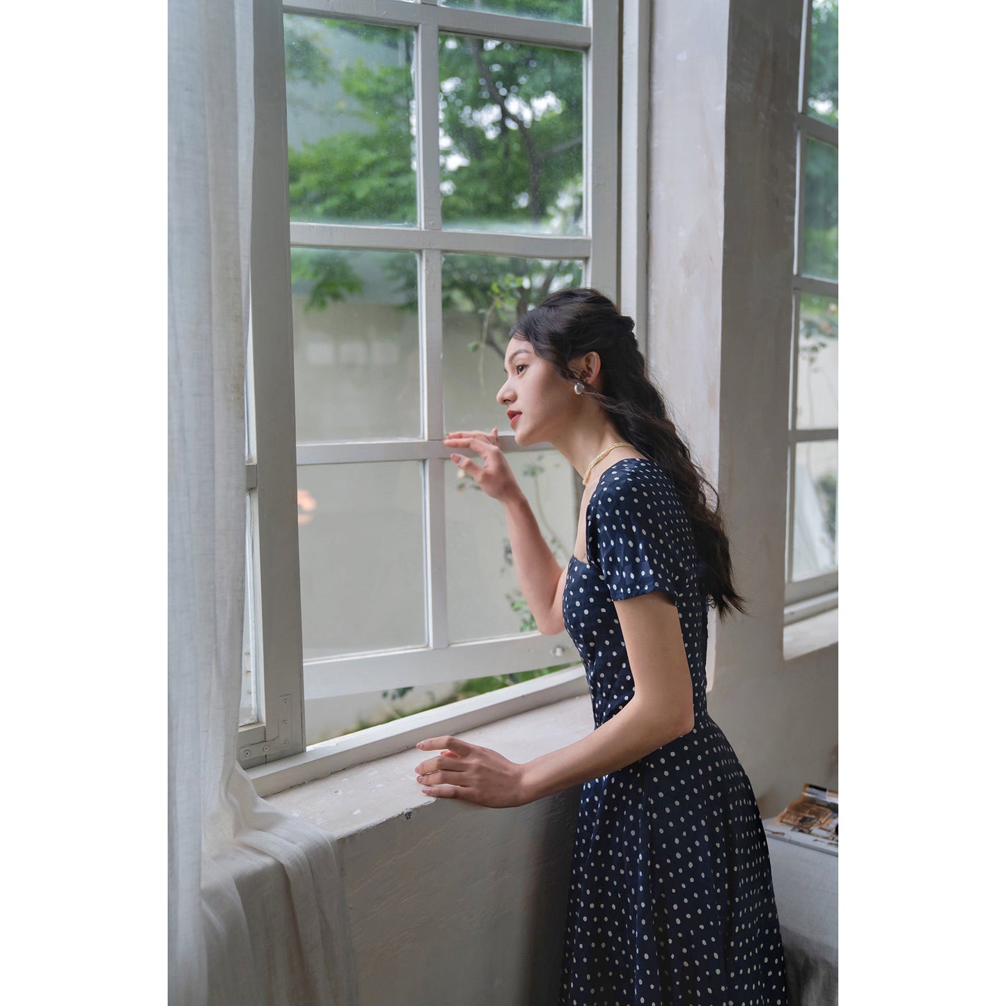 映画女優の水玉柄レトロワンピース