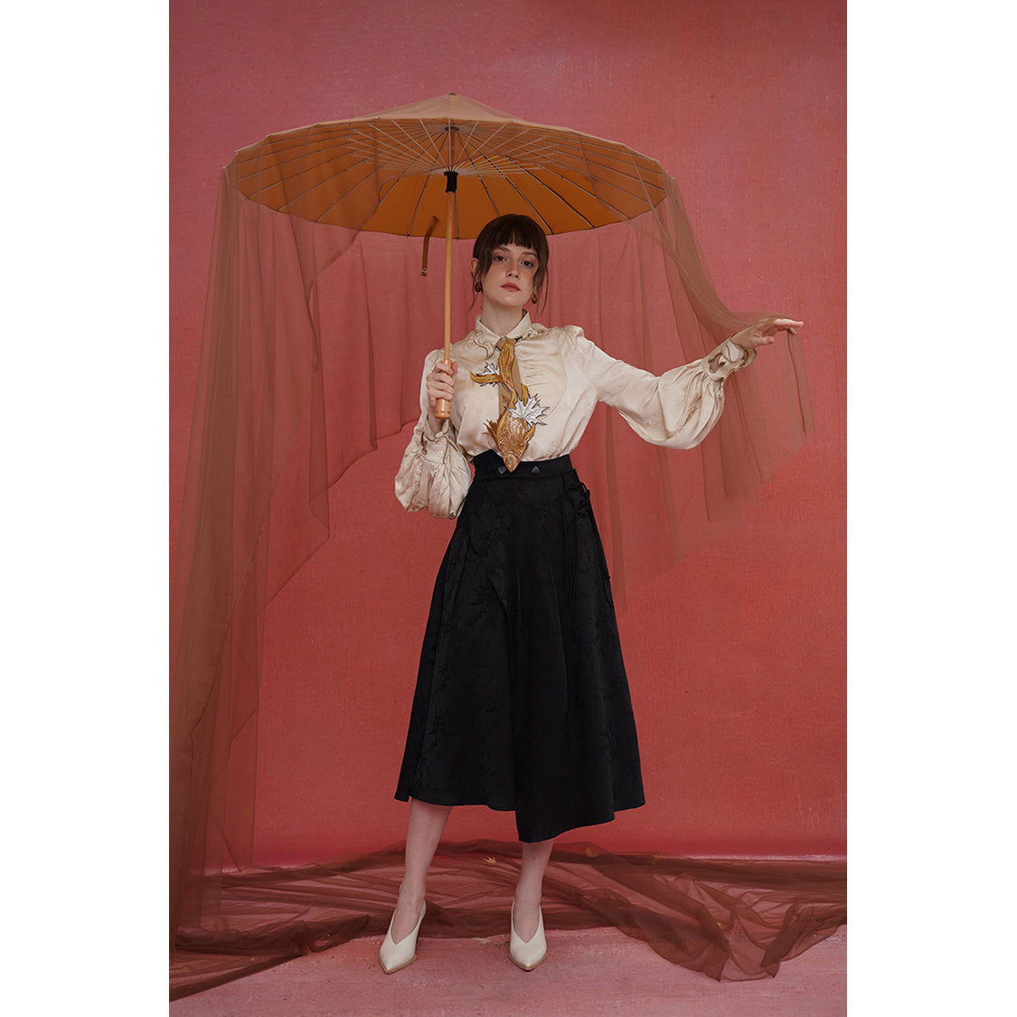 お魚と楓の刺繍ネクタイ