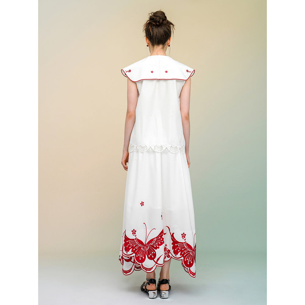 蝶々と花の刺繍ロングスカート