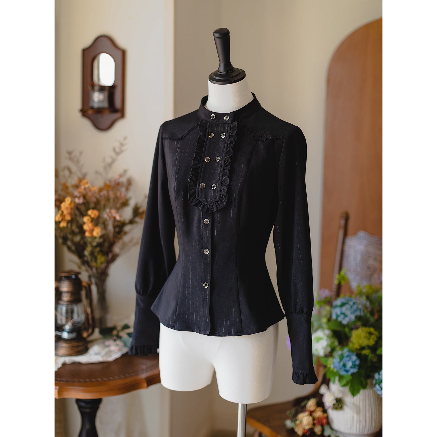 英国のお嬢様のハイネックフリルブラウス(ブラック)