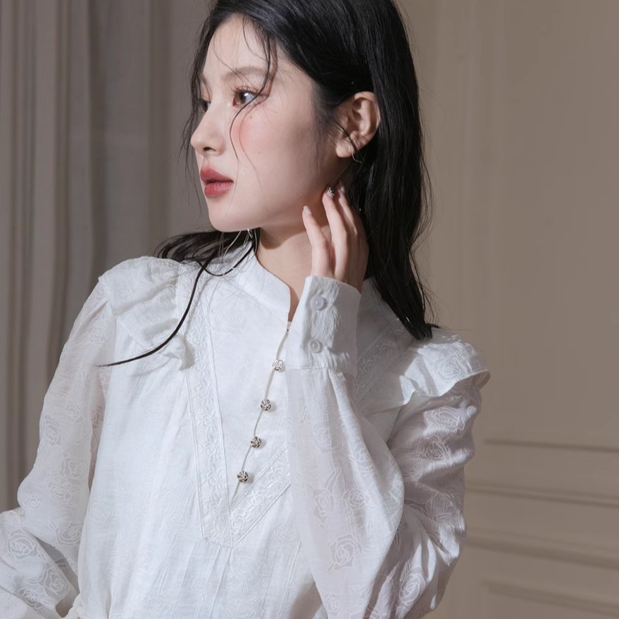 White Rose Romanticism Webbing Small Flying Sleeve Dress
