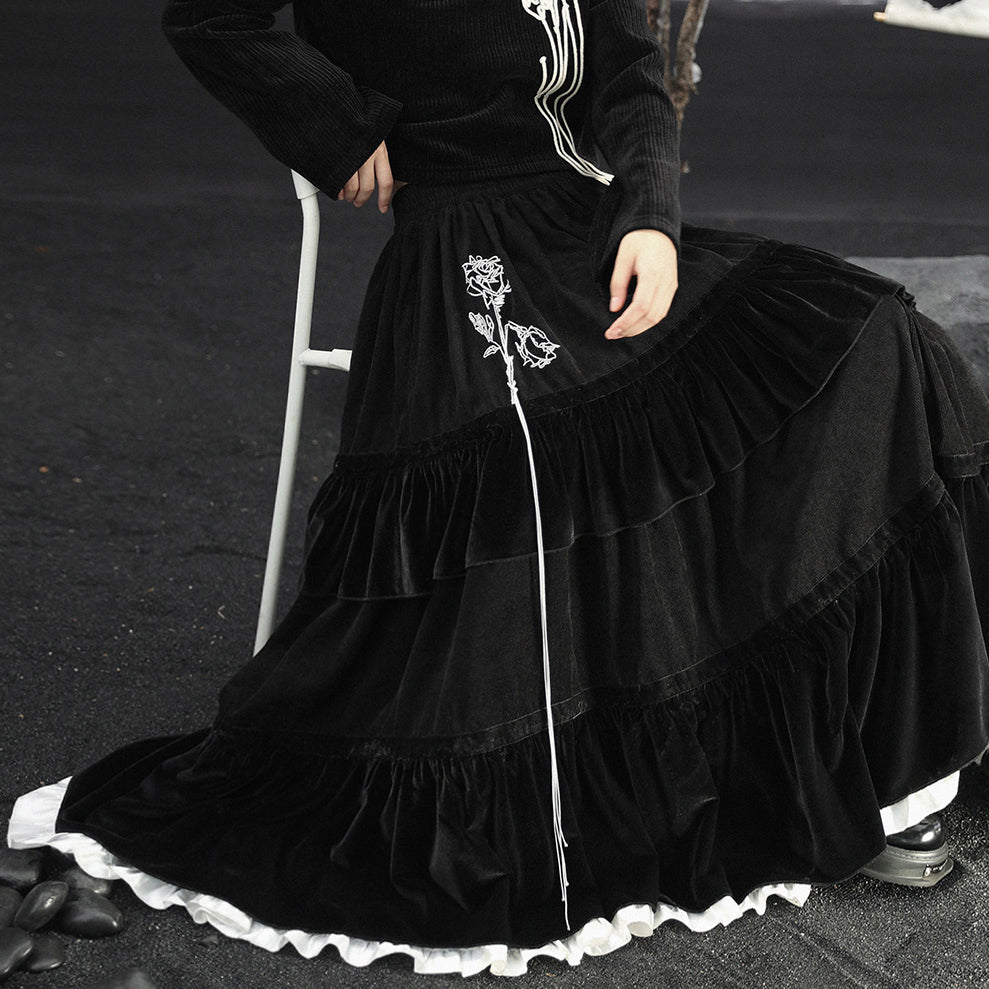 Jet black rose embroidery velvet tiered skirt remulia Jet black rose embroidery velvet tiered skirt remulia