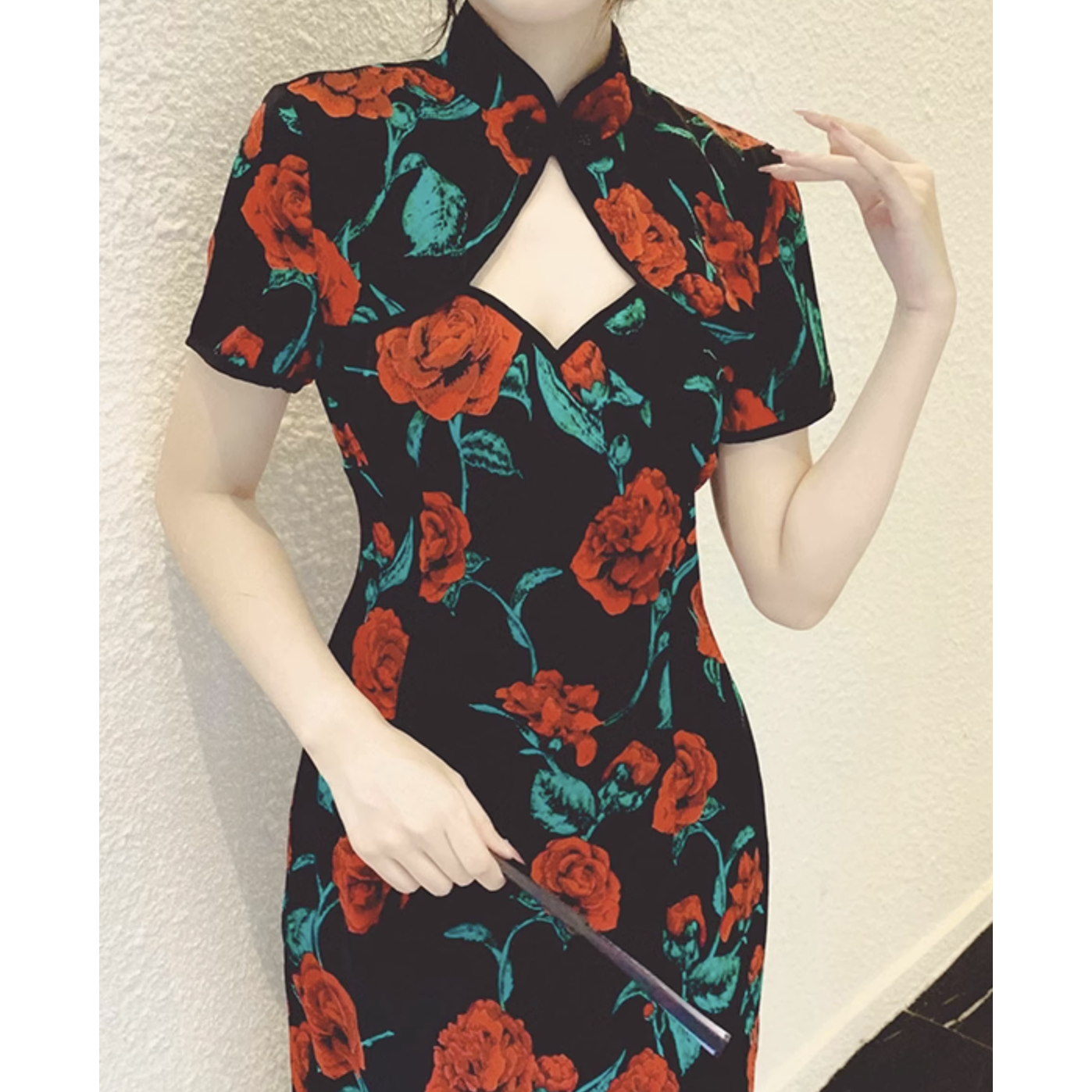 深紅の薔薇柄チャイナワンピース