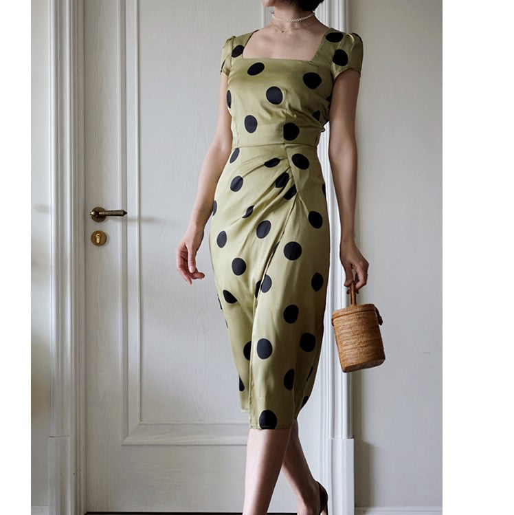 公爵夫人の水玉ヴィンテージブラウス