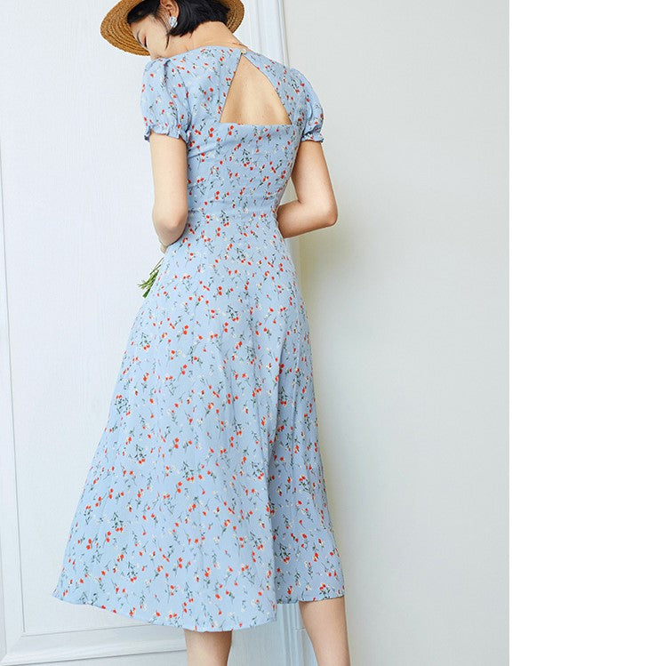 昭和レトロな花模様ワンピース