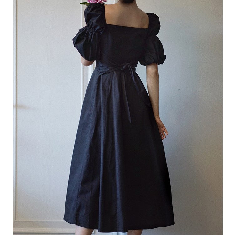 貴婦人の舞踏会ブラックワンピース