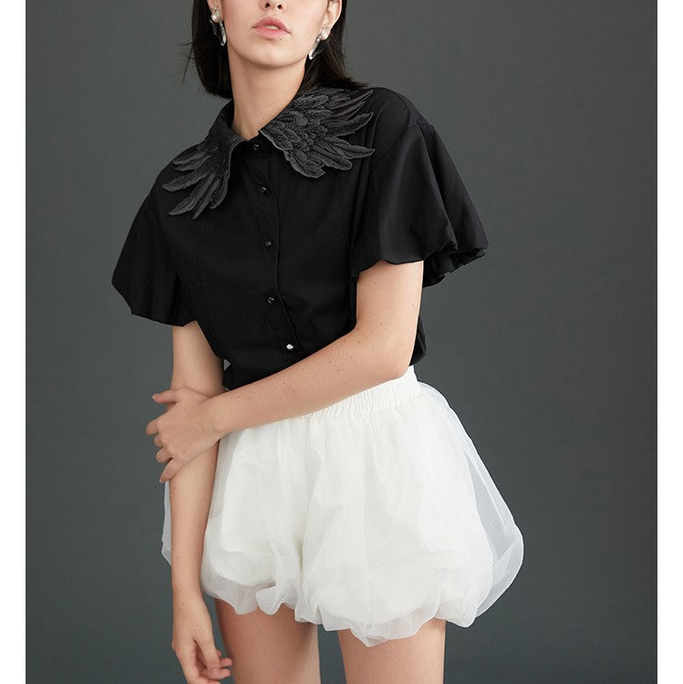 黒い白鳥の羽根ブラックブラウス