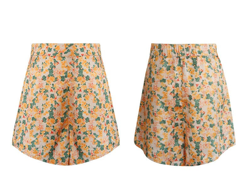 蕾咲く花模様ショートパンツ