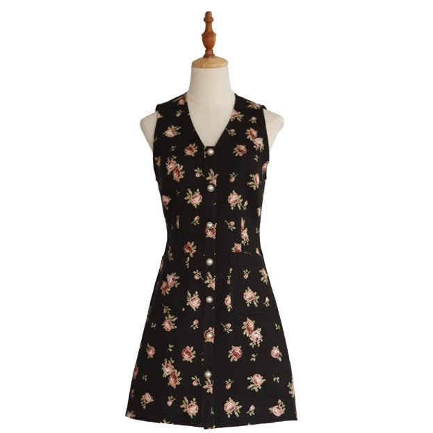 漆黒の薔薇花びらワンピース