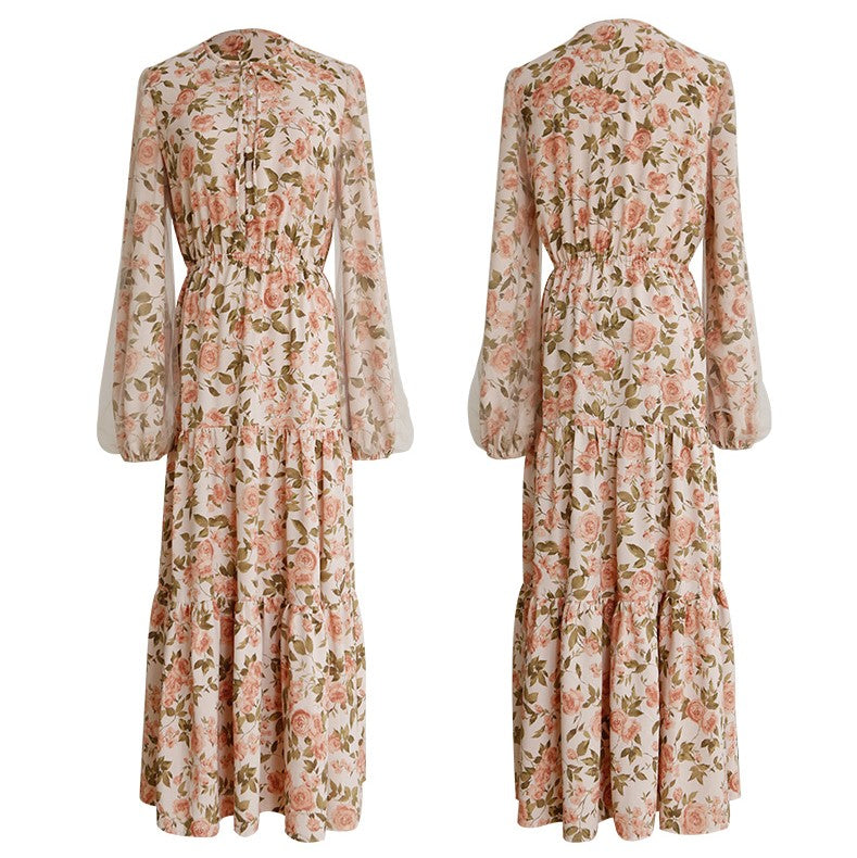 桃花色の薔薇模様ワンピース