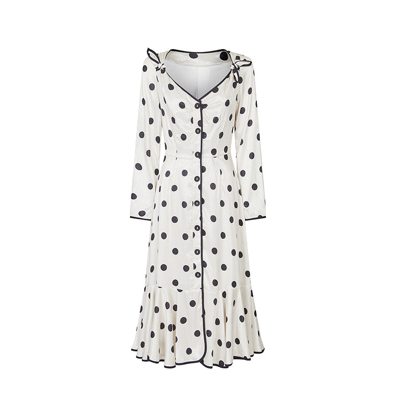 黒の水玉フィッシュテールワンピース