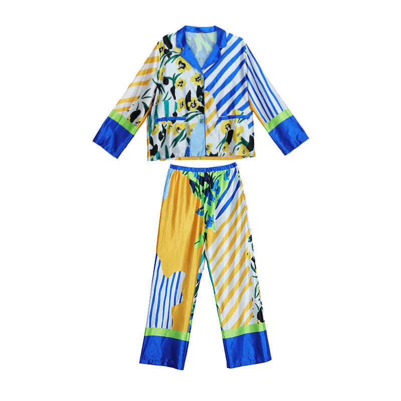 前衛絵画の花模様ルームウェア