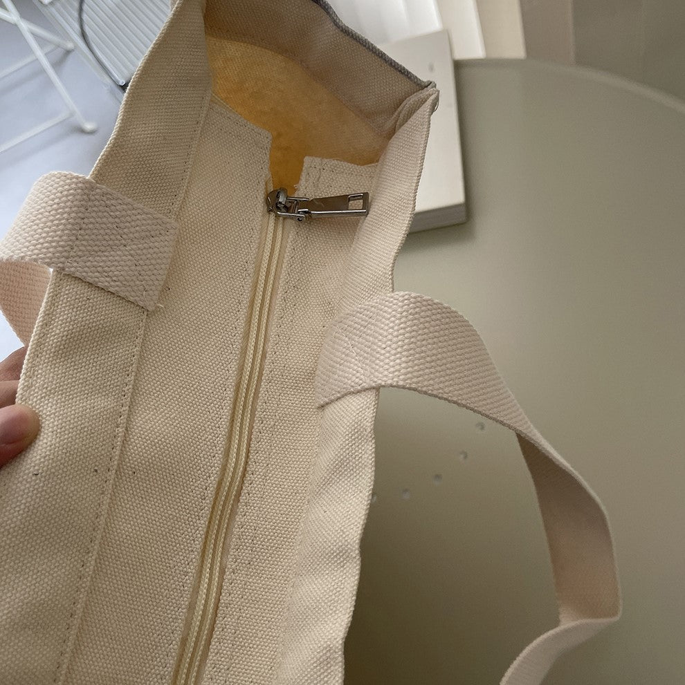 The Poppy Field near Argenteuilトートバッグ