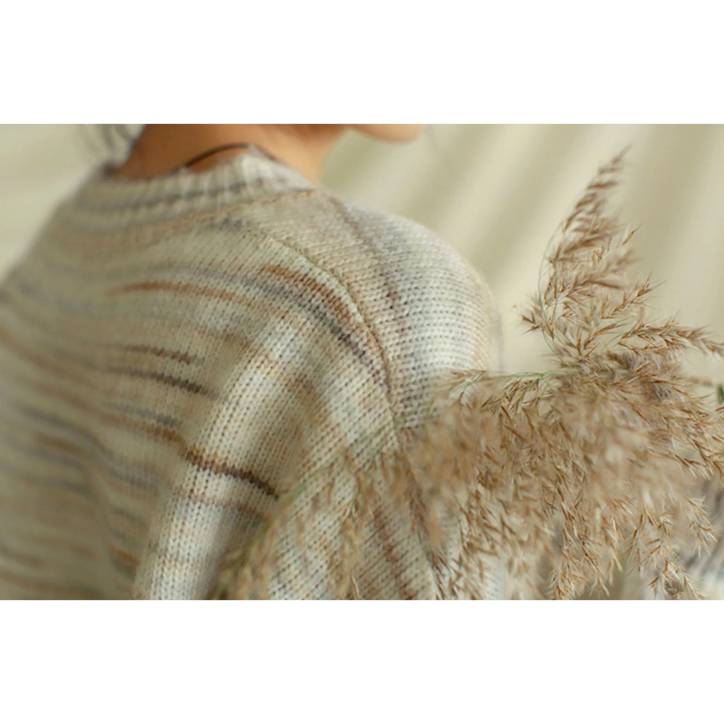 幻想の地平線ニットセーター