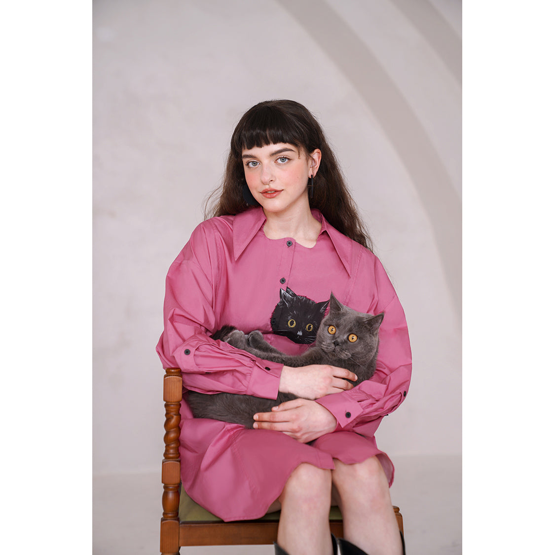 黒猫の描画シャツワンピース