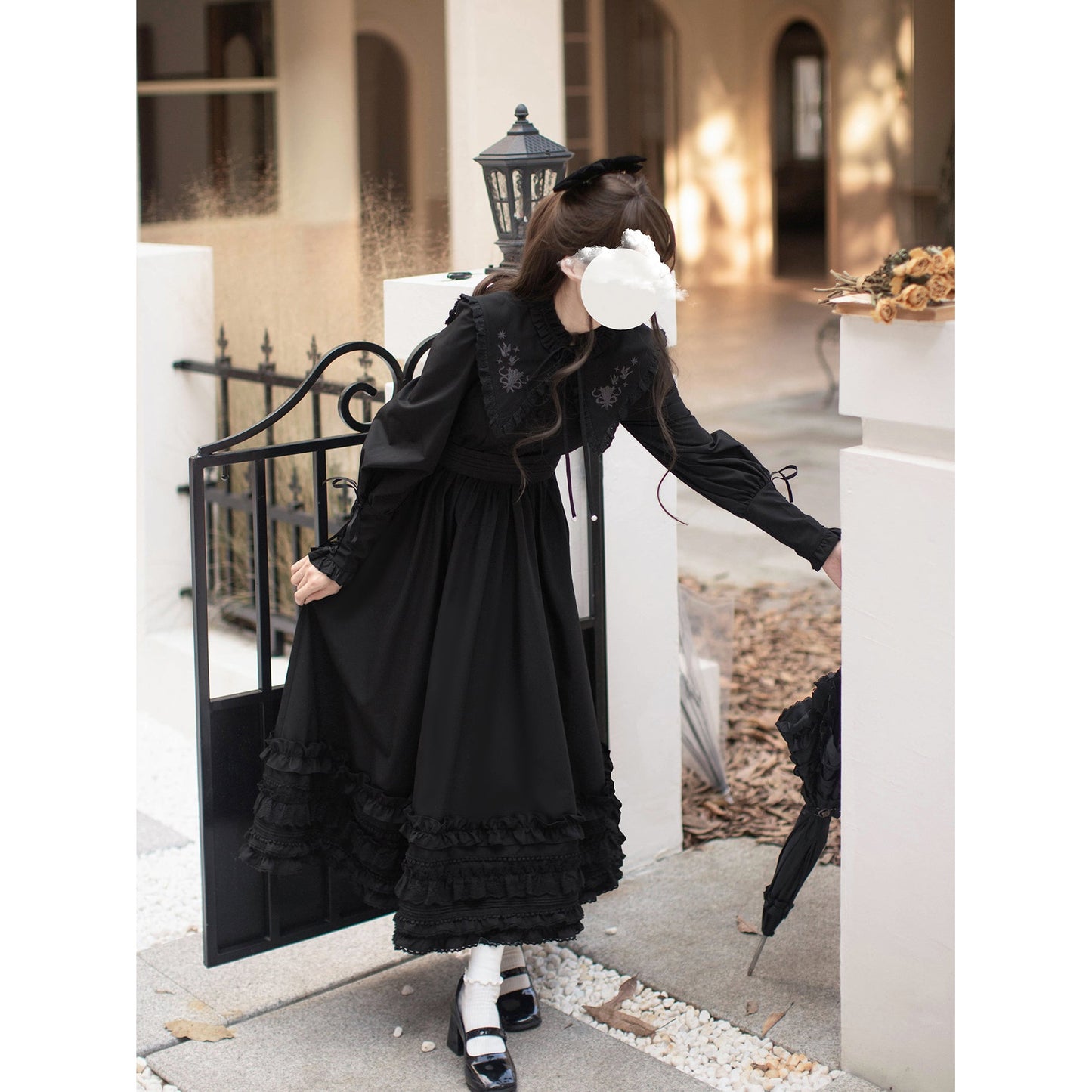 夜想曲を奏でる刺繍クラシカルワンピース