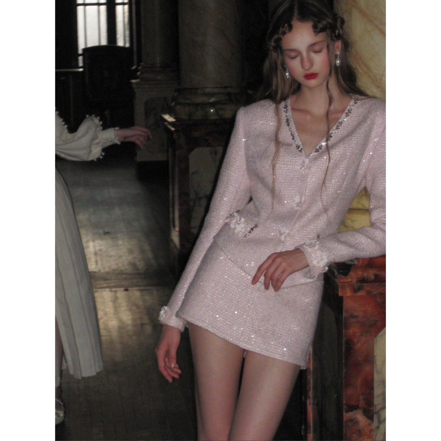 撫子色の貴婦人ツイードジャケットとキュロットスカート