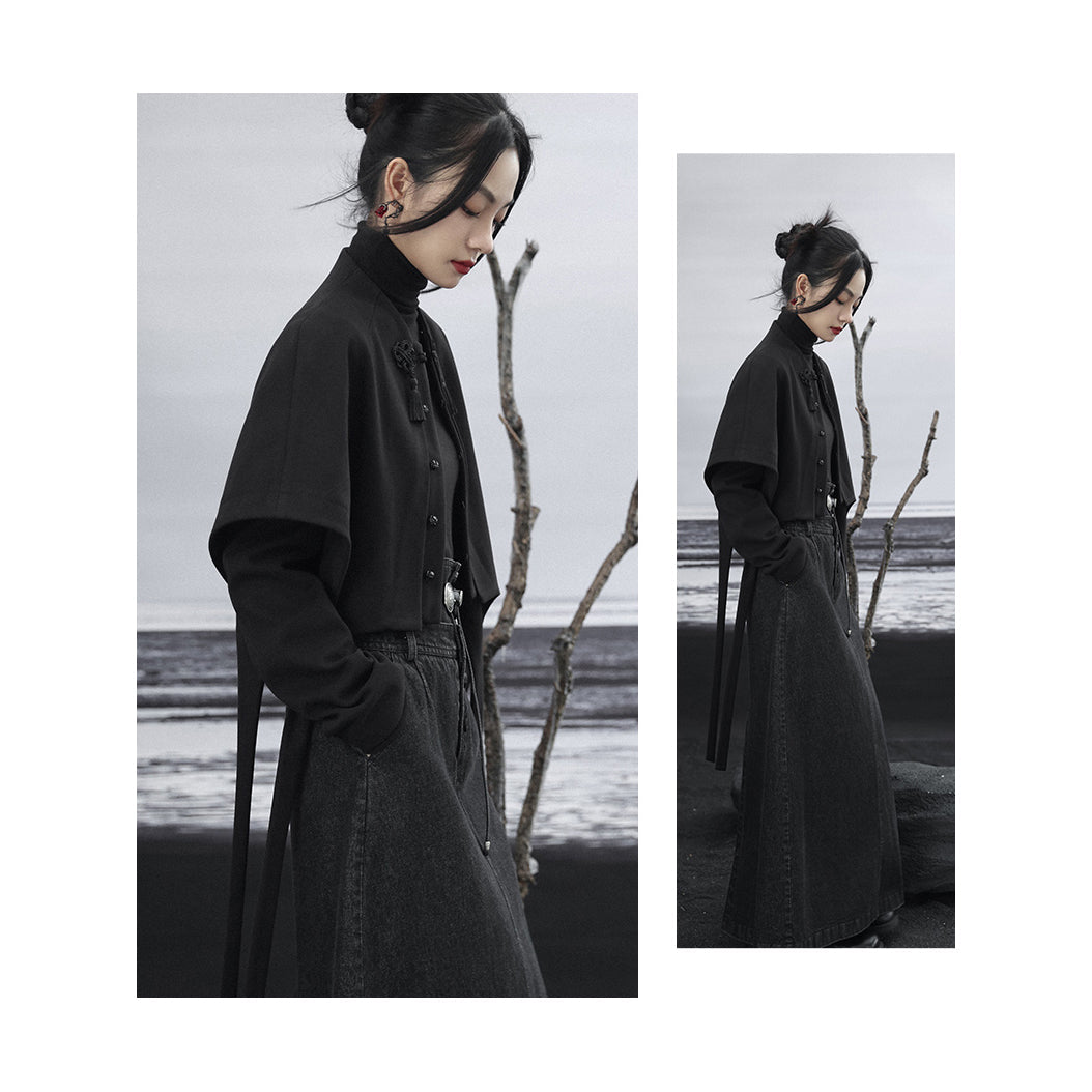 蜻蛉と蓮の葉の刺繍スリムタートルネック