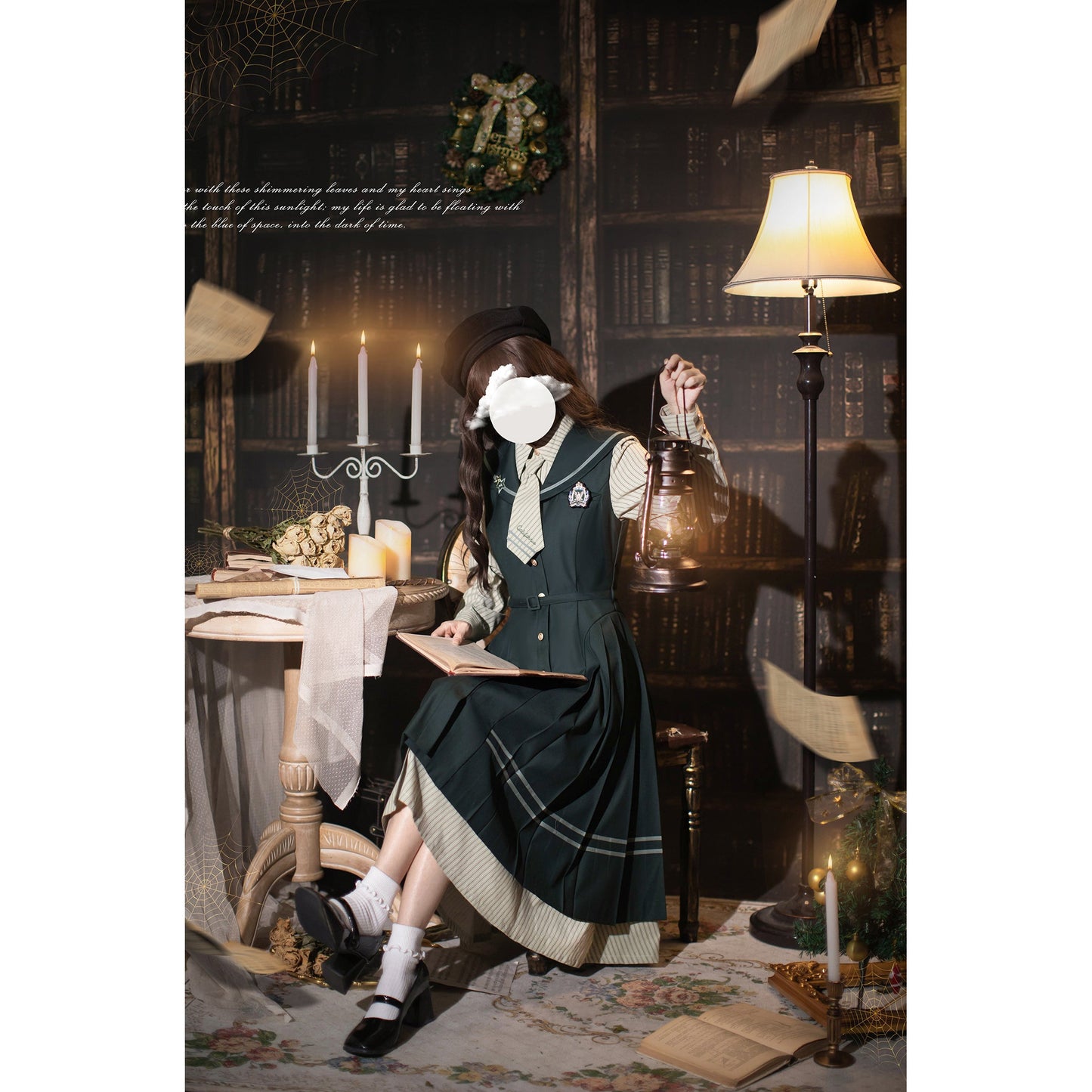 魔法少女の文学ジャンパースカートとストライプワンピース