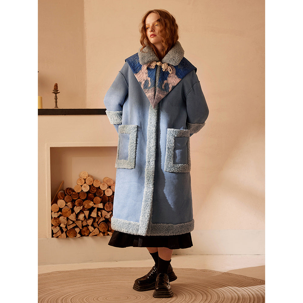 馬の石膏像の付け襟ロングスウェードコート