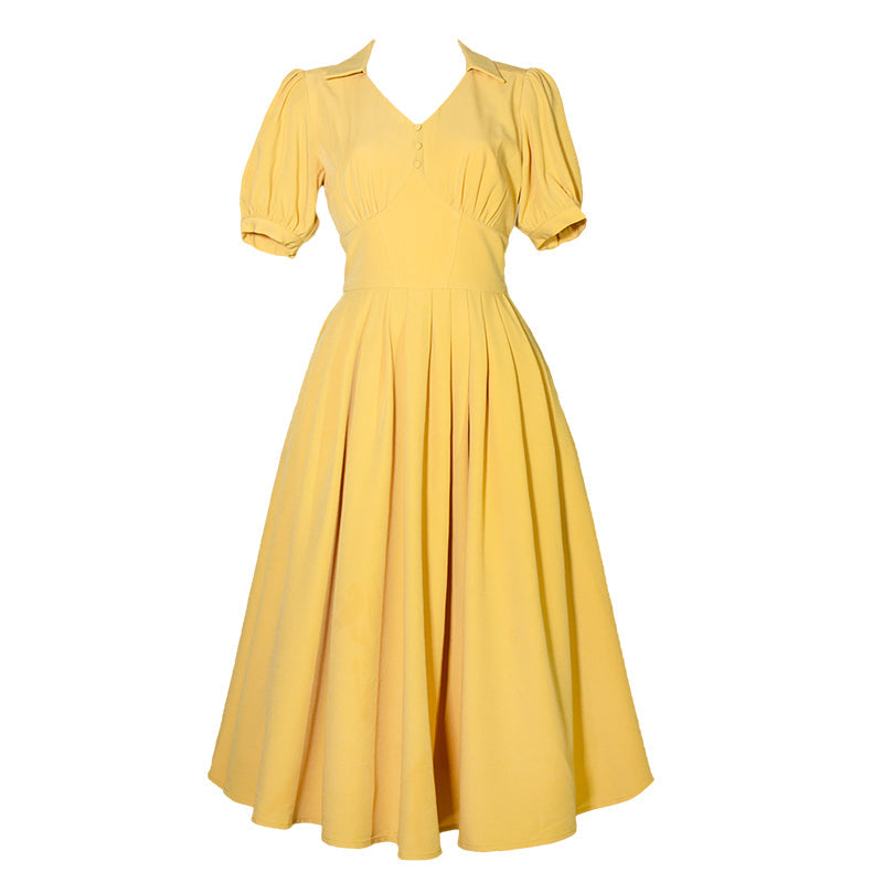 淡黄色のお嬢様のレトロワンピース