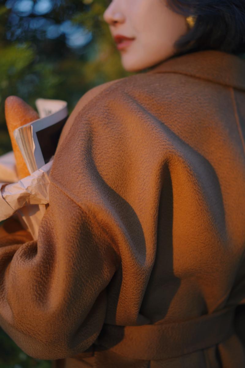 灰茶の貴婦人クラシカルミドルウールコート