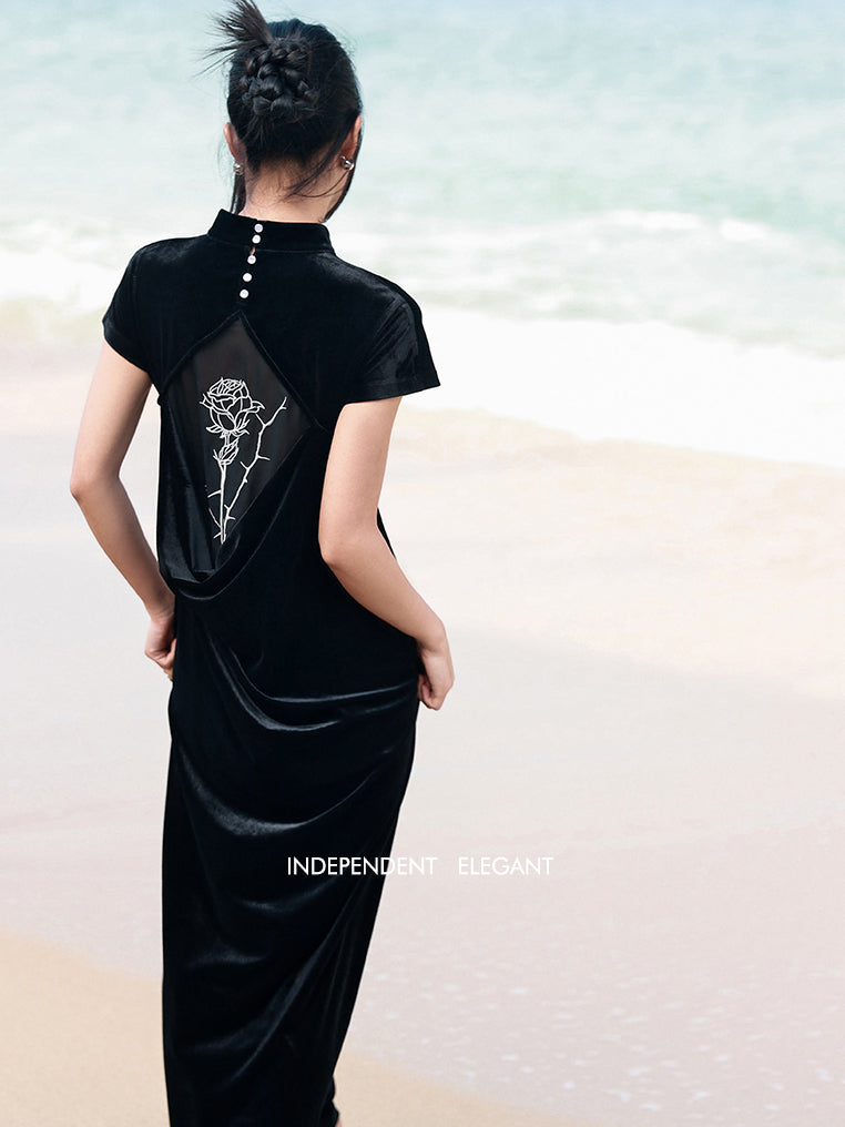 薔薇刺繍のベルベットチャイナワンピース