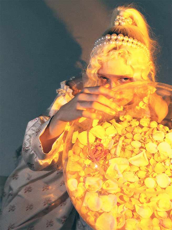 撫子色の花模様フリルワンピース