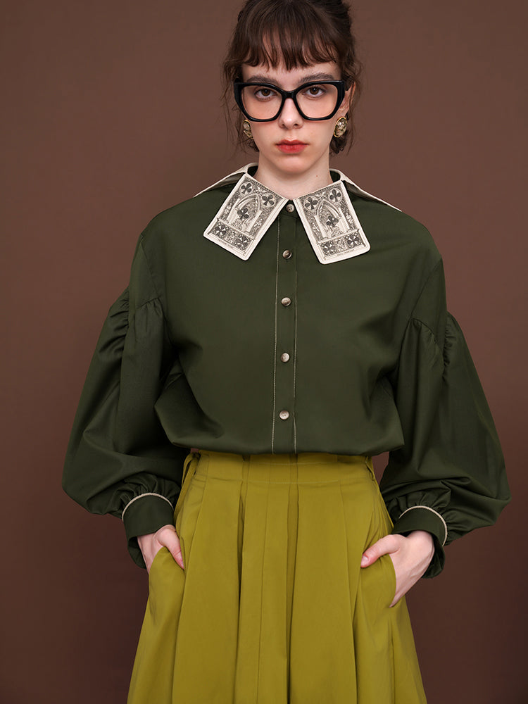 西洋木版のトランプ襟ブラウス