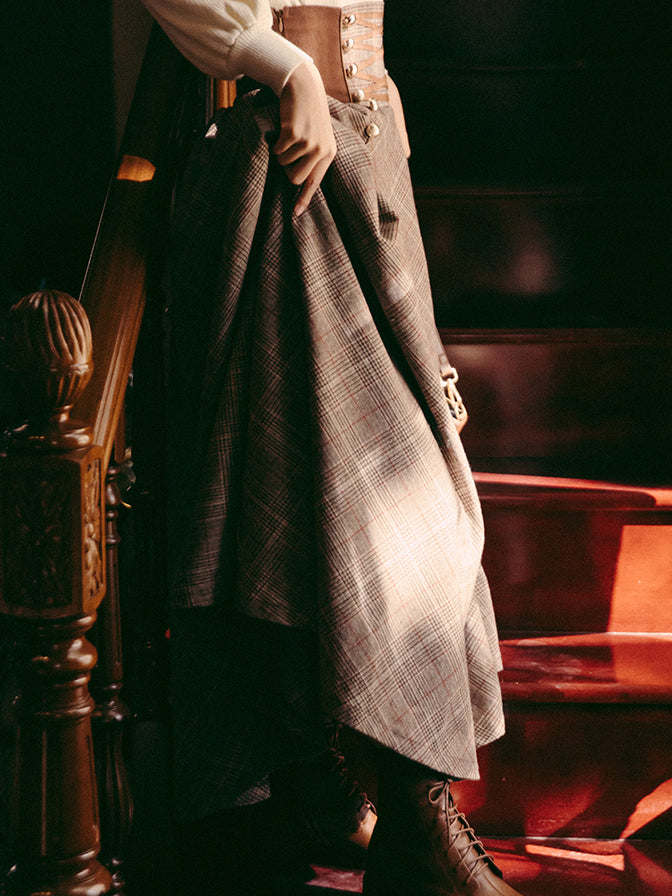 英国貴婦人の格子縞コルセットスカートとニットセーター