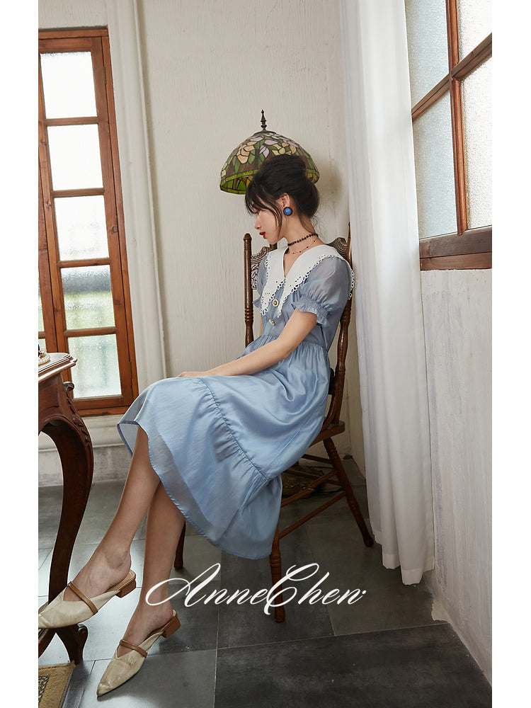 空色の刺繍襟フレンチワンピース