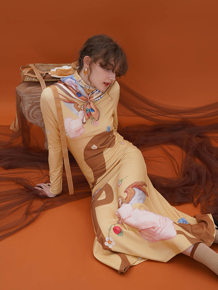 中世絵画の天使柄ハイネックワンピース