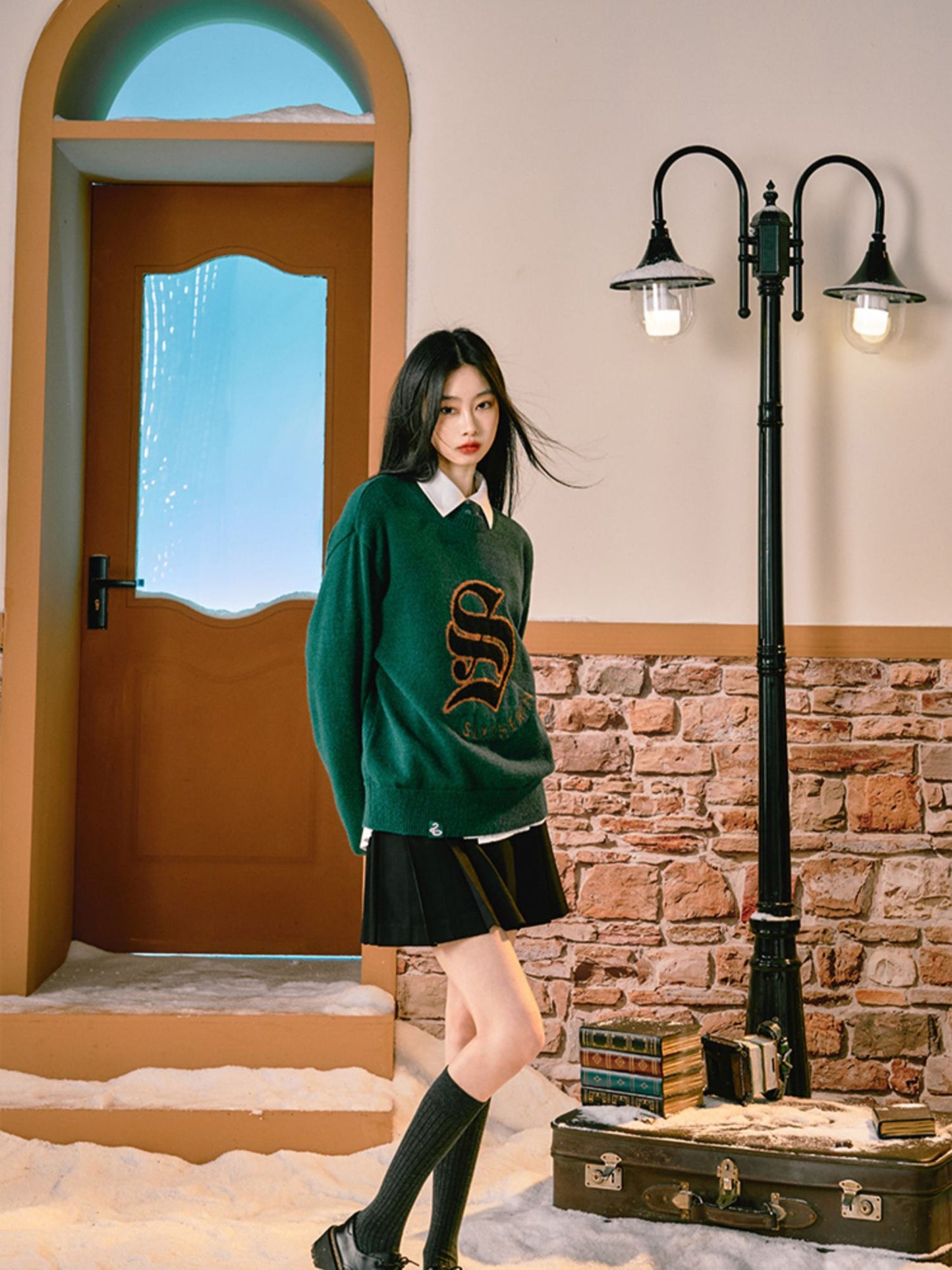 魔法学校のブリティッシュニットセーター