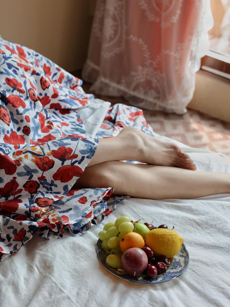 油彩画の花模様ヘップバーンスカート