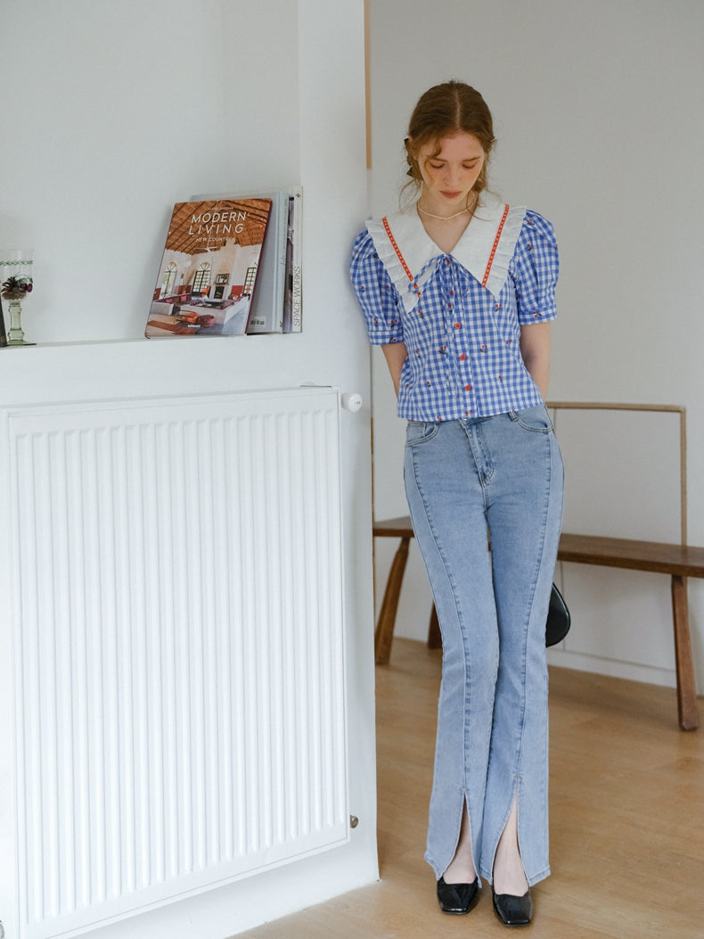 青色格子柄の刺繍フレンチブラウス