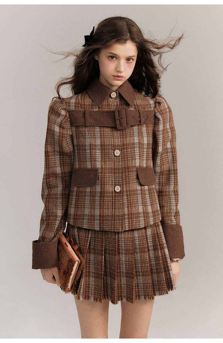 英国のお嬢様のツイードジャケット